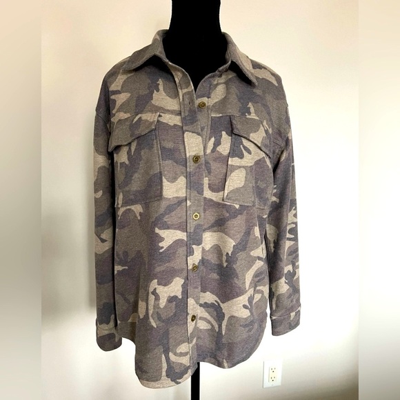 Blue B Collection Tops - Blue B Collection Women’s Camo Waffle Button Down Shacket
